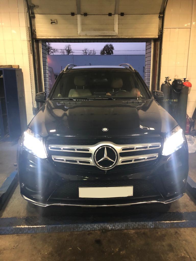Фото стапельного ремонта Mercedes